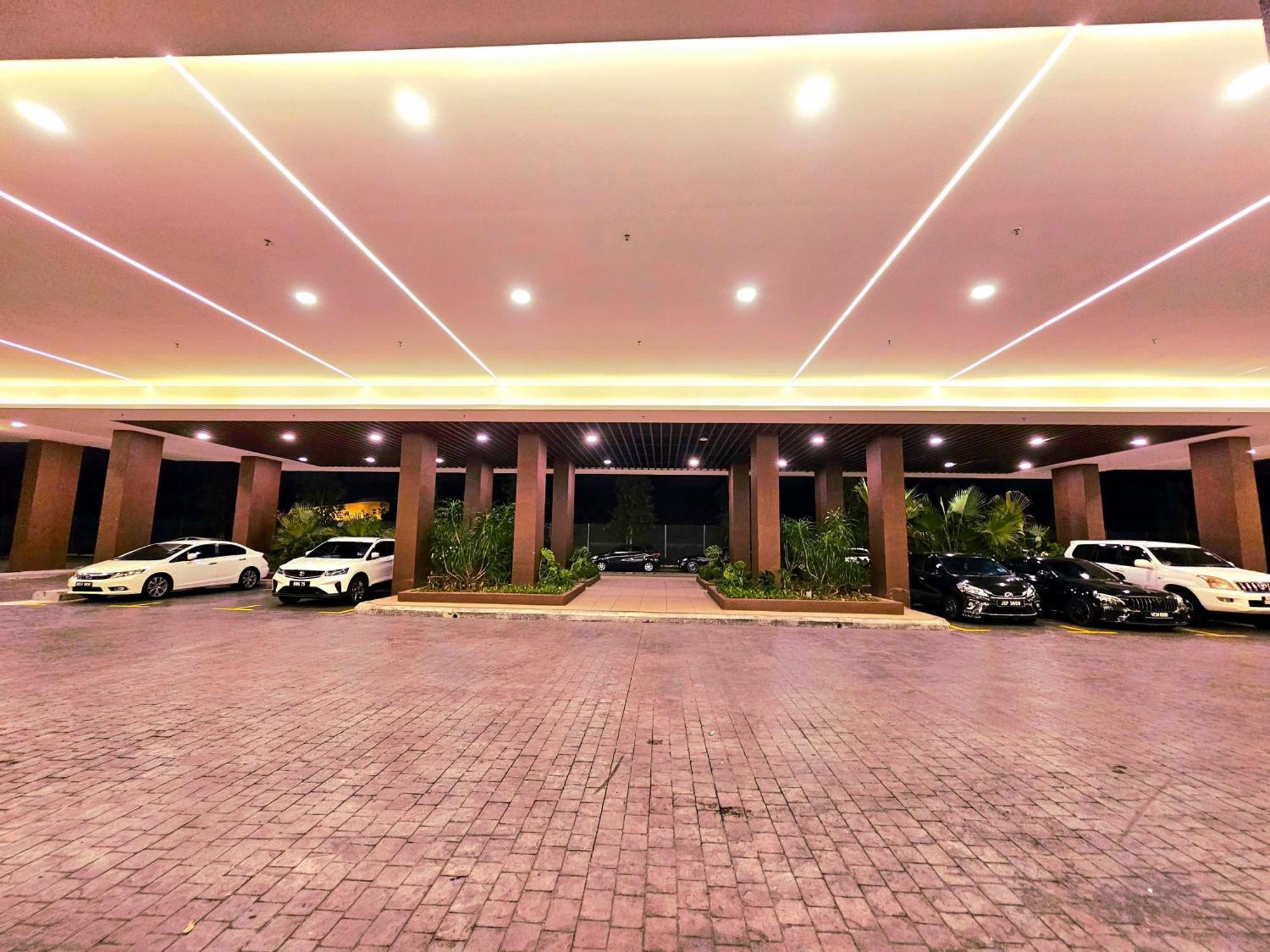 Bali Residence Waterpark Executive Suites Melaka By Ggm Kültér fotó
