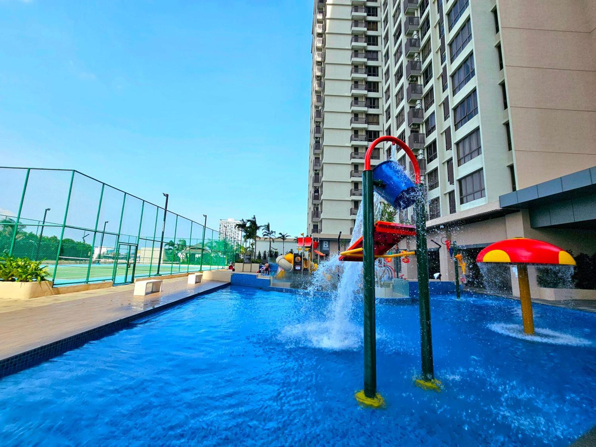 Bali Residence Waterpark Executive Suites Melaka By Ggm Kültér fotó